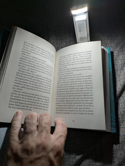 Kirjalamppu – 3 eri valotilaa – 1 vuoden takuu.