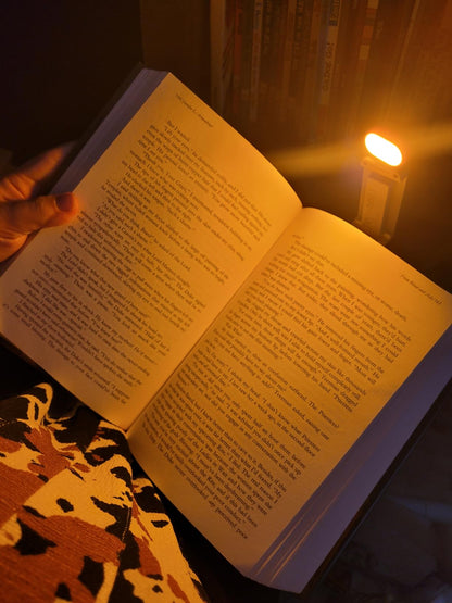 Kirjalamppu – 3 eri valotilaa – 1 vuoden takuu.